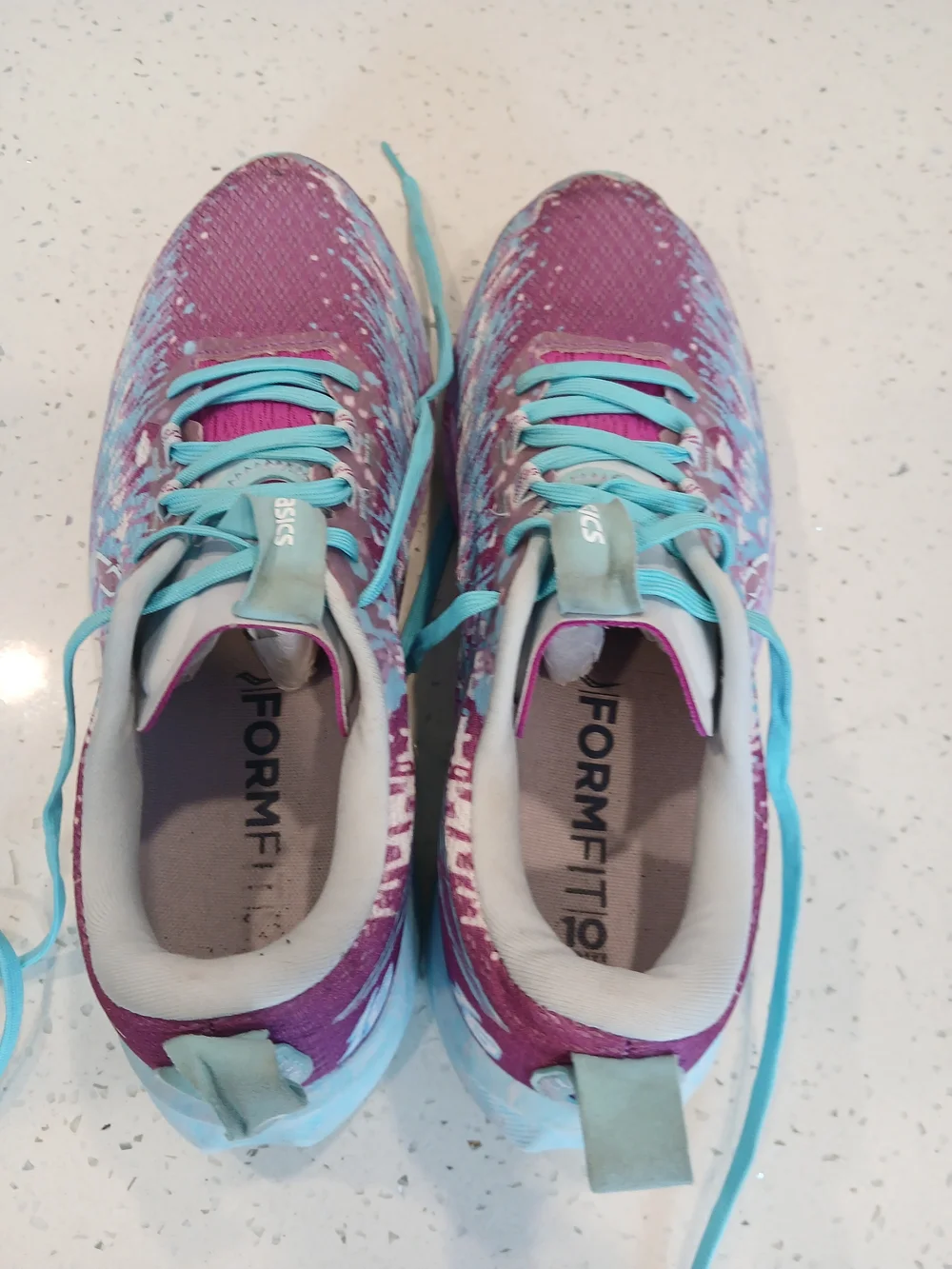 ASICS Women's Fuchsia and Aqua Athletic Running Shoes Sz 11